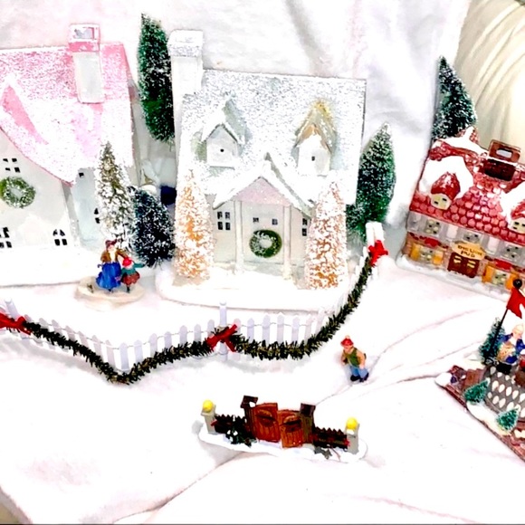 ready for next Christmas, everything you see Included - Picture 3 of 17